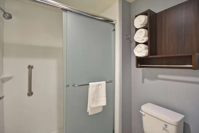 2 Bedrooms, Suite, King Bed, 1 King or 2 Queen Beds, 2 Queen Beds, Sofa, Accessible، Homewood Suites By Hilton Phoenix Tempe Asu Area 8/8