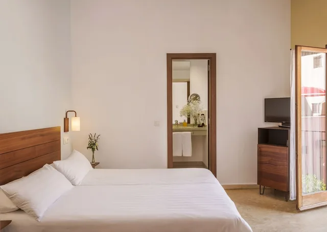 Comfort, Twin Beds, Hotel Palau Sa Font 1/6