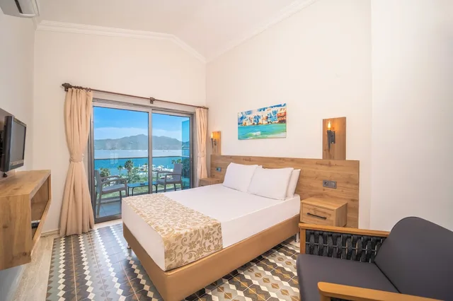 غرفة بثلاثة أسرّة، MODA BEACH HOTEL 2/6