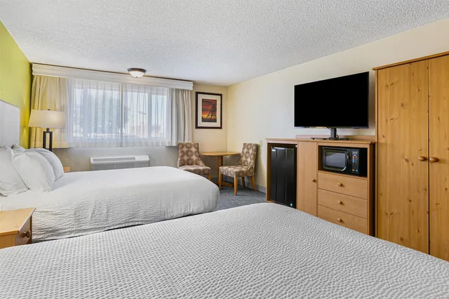 غرفة قياسية بسريرين كوين لذوي الإعاقة، Best Western Hi-Desert Inn 6/10