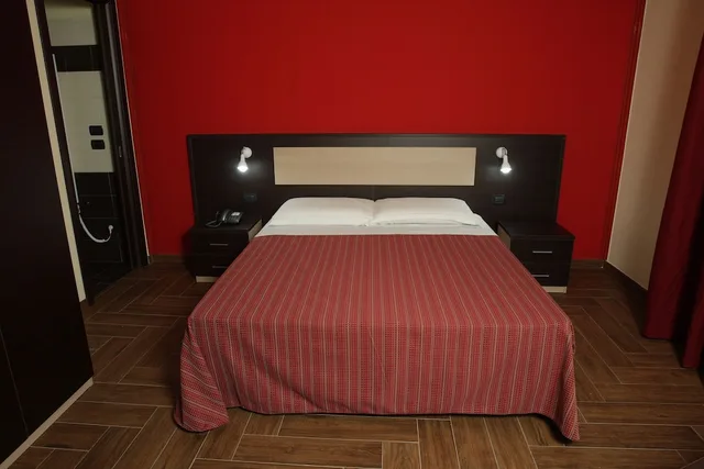 Deluxe, Double Bed, Paradiso 1/5