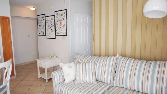 Studio, Apartment, King Bed, Gulf View, Sofa, Lovers Key Beach Club 5/9