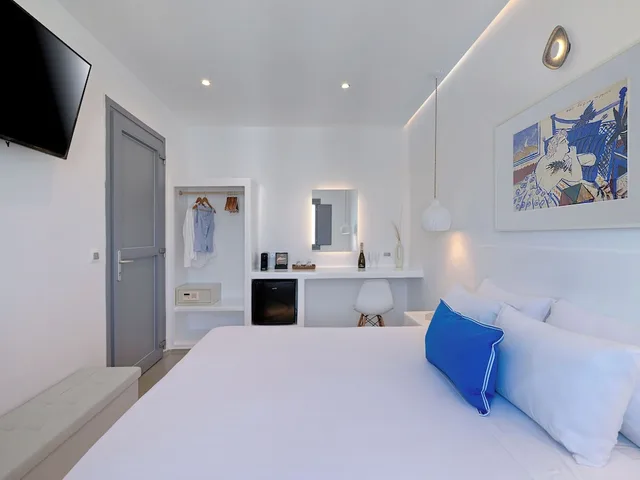 جناح سوبيريور بسرير مزدوج بإطلالة على البحر مع أريكة بجاكوزي، Tataki Hotel 1/10