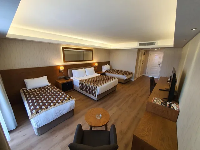 Family, Lateral Side Sea View، Aktug Hotel 3/10