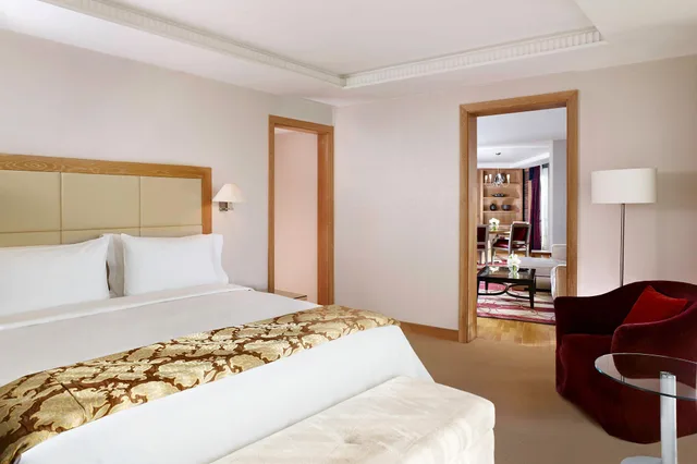جناح بسرير كينج بغرفة نوم واحدة، The Park Tower Knightsbridge, a Luxury Collection Hotel, London 3/9