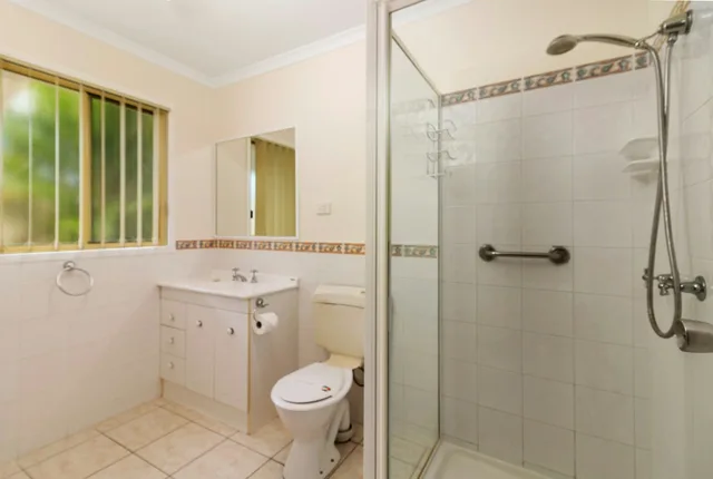 2 Bedrooms, Superior, Cabin, Discovery Parks – Coolwaters Yeppoon 8/9