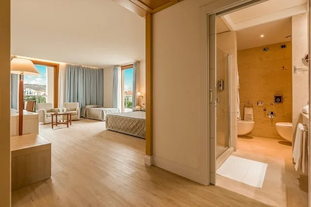 جناح جونيور بسرير مزدوج وسريرين منفصلين، Smy Carlos V Wellness & Spa Alghero 6/6