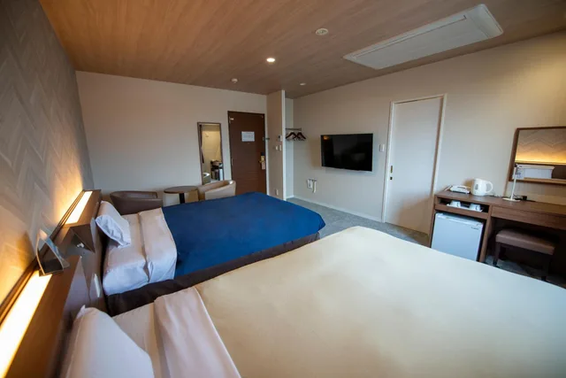 Renovated, Twin Beds, Electronic Cigarette Only, Hotel New Gaea Nishikumamoto Ekimae 1/9