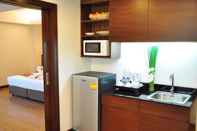 جناح تنفيذي بسرير كينج، Avion Village Apart Hotel 3/3