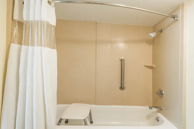 جناح ديلوكس بسرير كينج، Days Inn N Orlando Casselberry 5/5