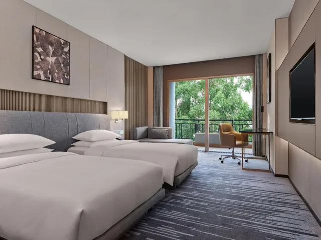 Guest Room, Deluxe, Twin Beds, City View, Dongguan Forum Hotel and Apartment 1/9