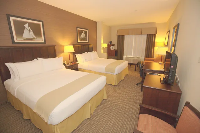 غرفة قياسية بسريرين كوين، HOLIDAY INN EXPRESS SAN DIEGO SOUTH - CHULA VISTA 2/10