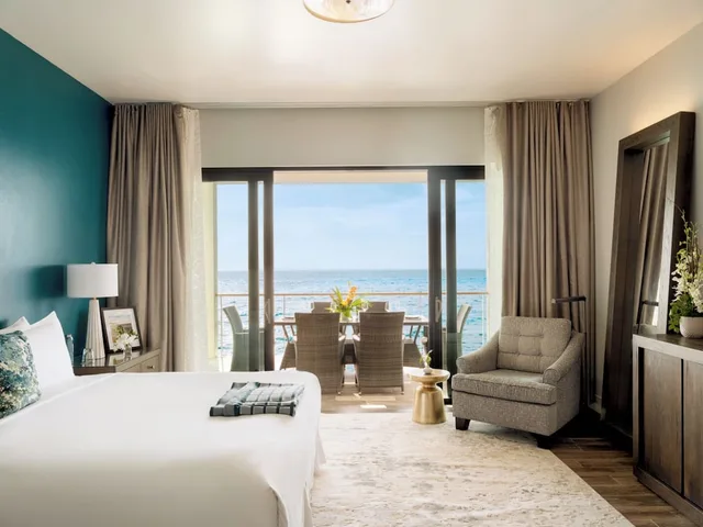 Penthouse, 2 Double Beds, 2 King Beds, The Loren at Pink Beach 1/4