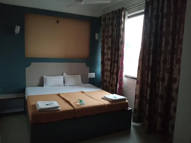 غرفة ديلوكس بسرير مزدوج، Hotel Malhar Palace 1/5