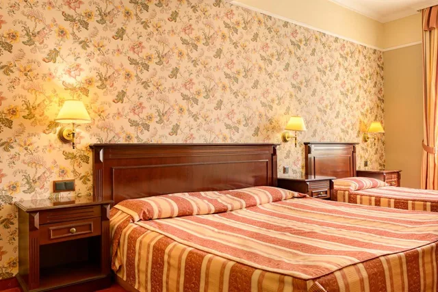 جناح بغرفة نوم واحدة، Splendid Hotel 3/6
