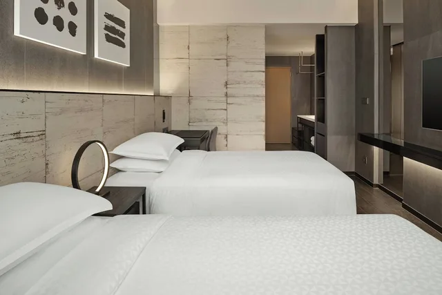 غرفة بسريرين منفصلين بإطلالة على المدينة، Four Points By Sheraton Seoul Gangnam 3/7