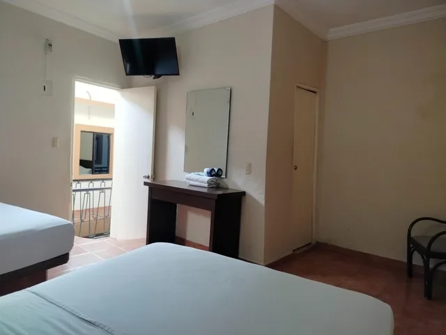 Standard, Triple, OYO Hotel Plaza Veracruz Centro Historico 5/10