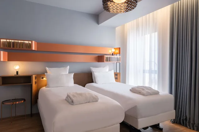غرفة ديلوكس بسريرين منفصلين، Golden Tulip Saint Malo 2/6