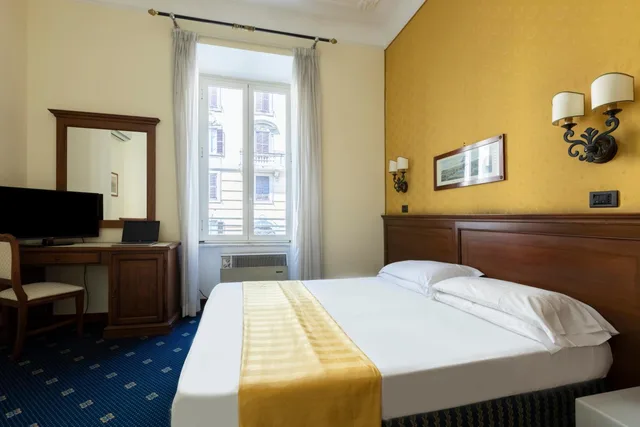 غرفة بسرير مزدوج أو سريرين منفصلين، Hotel Coppede 3/8