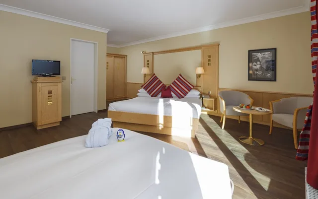 Family, 2 Trundle Beds, Forest View, No Balcony، Beausite Park Hotel 4/10