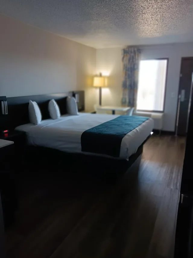 جناح، Studio6 Suites Louisville, KY - Airport Expo Center 7/10