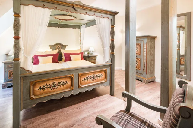 Suite, Schloss Klaffenbach 1/2