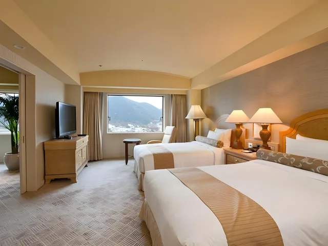 Semi Room, Royal, Suite, 2 Semi Double Beds، Miyako Hotel Gifu Nagaragawa 1/1