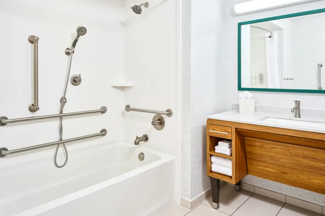 غرفة بسرير كينج لذوي الإعاقة، Home2 Suites By Hilton Rapid City 5/9