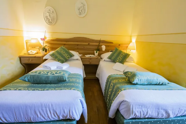 Standard, Twin Beds, Villa Imperina 5/6