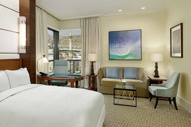 Premier, Suite, Partial Kaaba View, Lounge Access، فندق كونراد مكة(Conrad Jabal Omar Makkah) 2/6