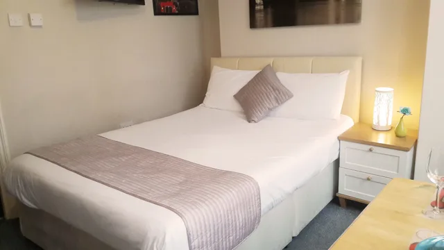 غرفة قياسية بسرير مزدوج، United Lodge Hotel Apartments 1/10