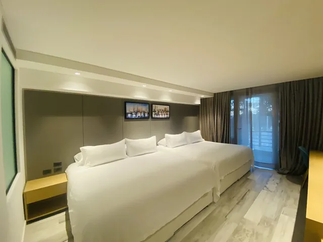 جناح استوديو غراند بسريرين كينج بجاكوزي، HOTEL LA CAPILLA 3/7
