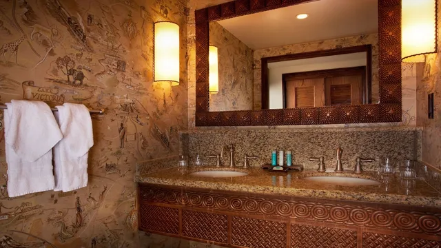Deluxe, Studio, Queen Bed, with View, Sofa, Accessible, Disney Animal Kingdom Villas Kidani Village 2/4