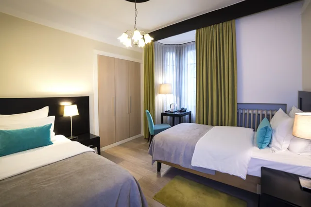 غرفة سوبيريور بسريرين منفصلين، Mercure Belgrade Excelsior 4/10