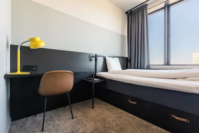 Compact, Double Bed، Comfort Hotel Vasteras 6/7