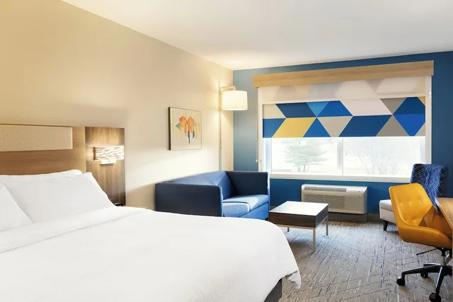 Holiday Inn Express & Suites Tyler South - University Area by IHG، تايلر 15/50