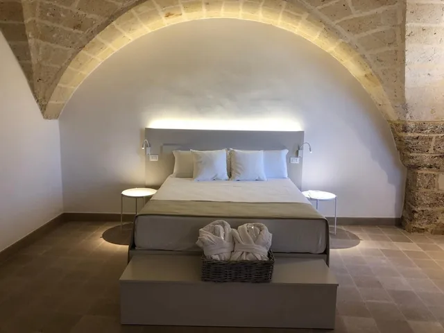 جناح جونيور بسرير كوين بشرفة، Masseria Malvindi 2/7