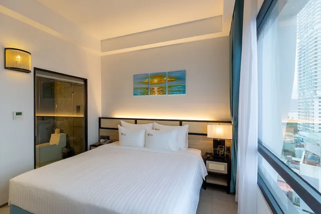 غرفة ديلوكس بسريرين منفصلين بإطلالة على البحر، Odin Hotel Quy Nhon 6/9