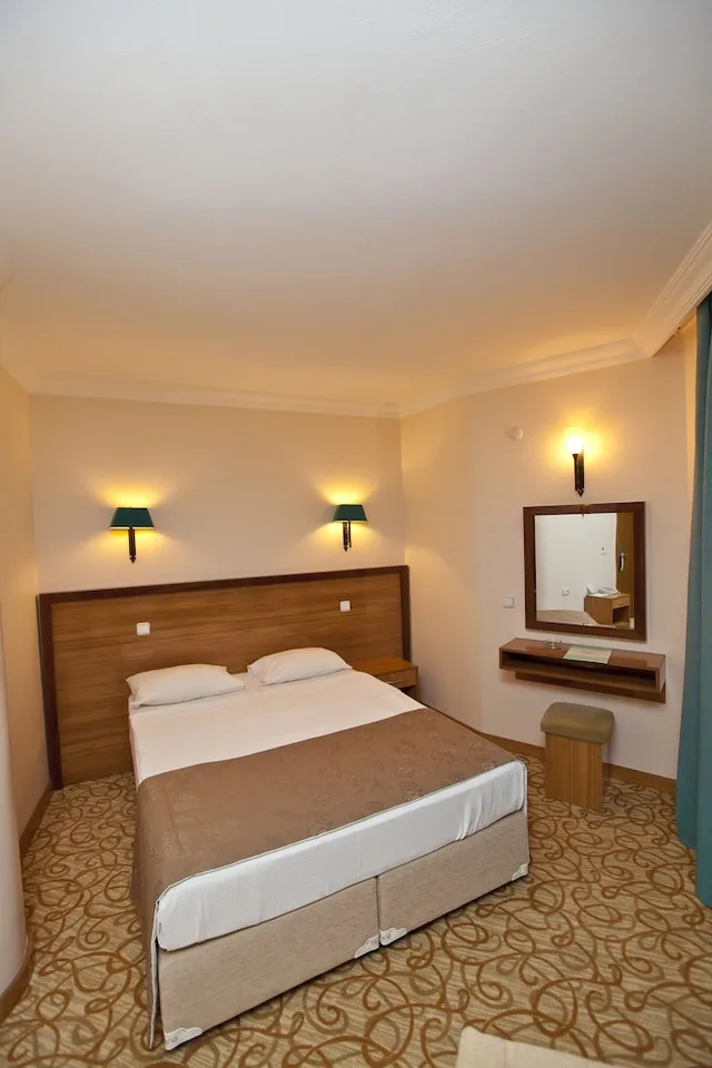 Club, Multiple Beds, Green Nature Resort And Spa 3/5