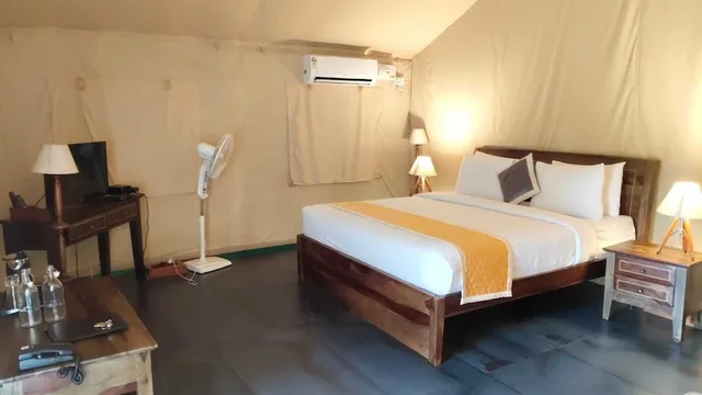 Swiss, Premium, Twin Beds، The Three Hills 1/2