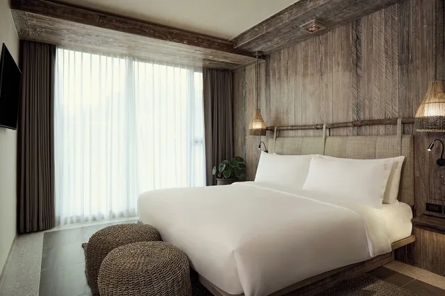 جناح بسرير كينج وسريرين منفصلين بإطلالة على المدينة بغرفتي نوم، Dinso Resort 5/10