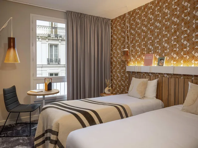 غرفة قياسية بسريرين، Ibis Paris Gare Montparnasse Catalogne 1/5