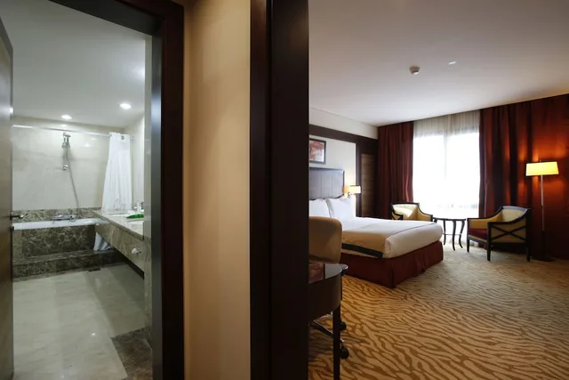 غرفة قياسية بسريرين منفصلين بإطلالة على المدينة، هوليداي إن - العليا(Holiday Inn Olaya) 9/9