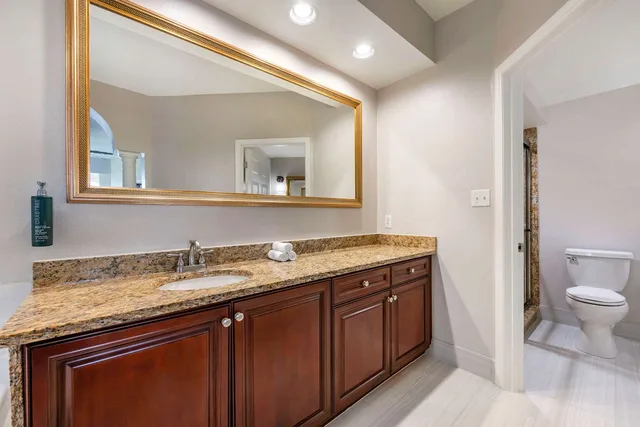 غرفة بسرير كينج وسريرين منفصلين بغرفتي نوم، Hilton Vacation Club Grande Villas Orlando 3/3