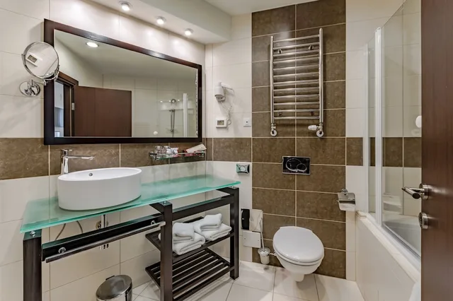 غرفة قياسية بسريرين منفصلين، Hotel Diplomat 10/10