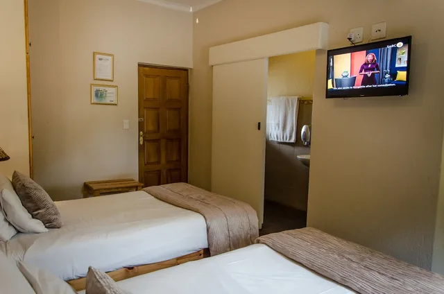 غرفة قياسية بسريرين منفصلين، Nelspruit Lodge 2/10