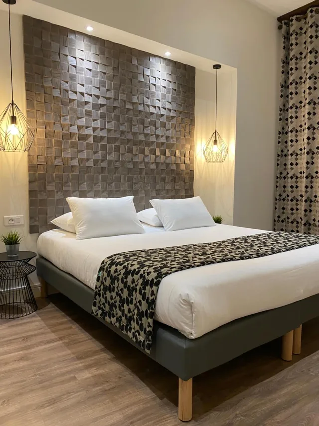 غرفة رباعية بسرير مزدوج وسريرين منفصلين، KYRIAD CHALON SUR SAONE CENTRE 7/10