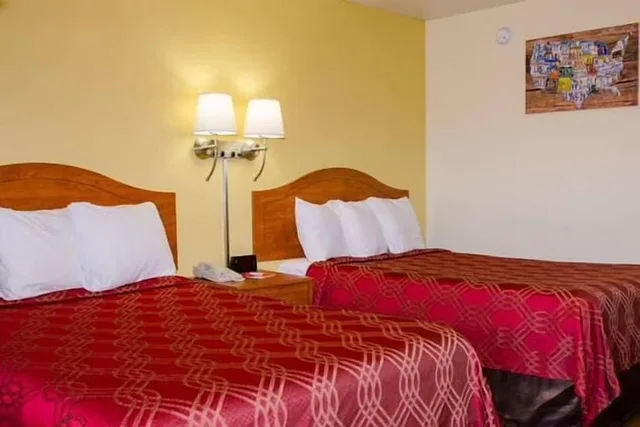 غرفة قياسية بسريرين مزدوجين للمدخنين، Econo Lodge Albuquerque East 2/2