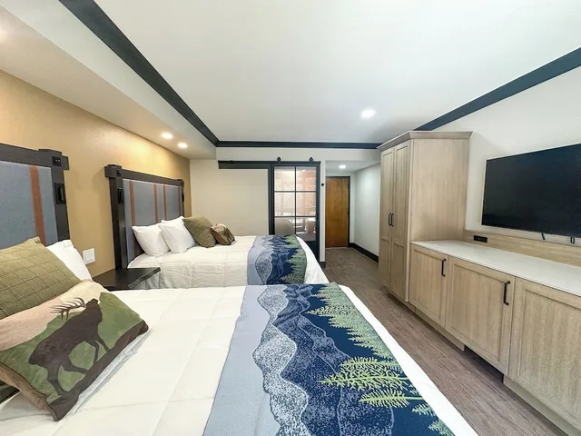 Lodge, 2 Queen Beds, Main Building، Fontana Village Resort 2/5