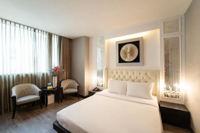 Executive, Double Bed, City View, A Em Hotel 8a Thai Van Lung 3/4